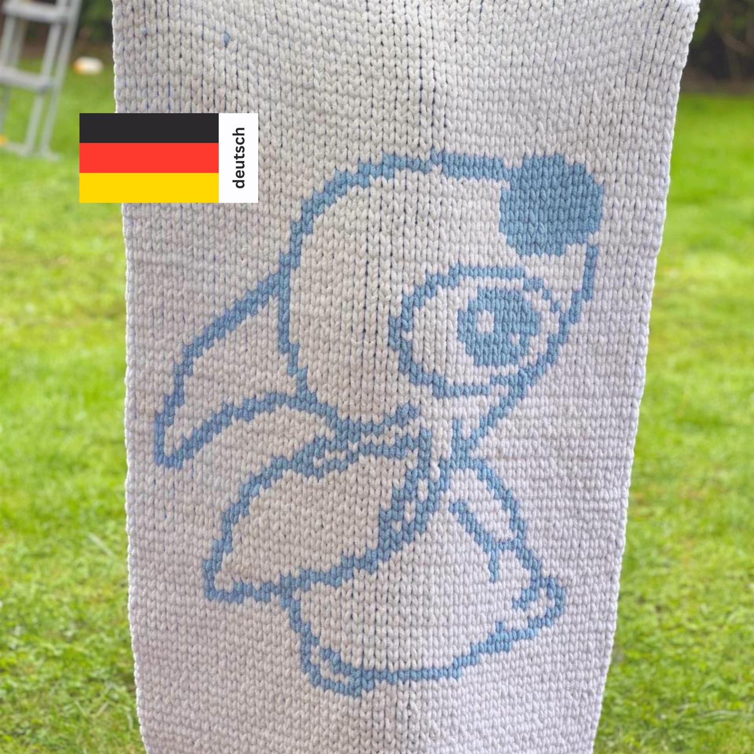 PDF Häkelanleitung für das blaue Fabelwesen als Decke