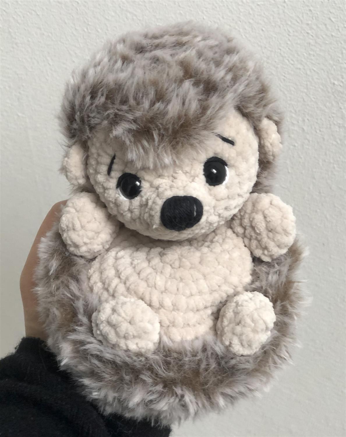 Häkelset Igel Fluffy - 22 cm beige, DIY Paket- OHNE ANLEITUNG