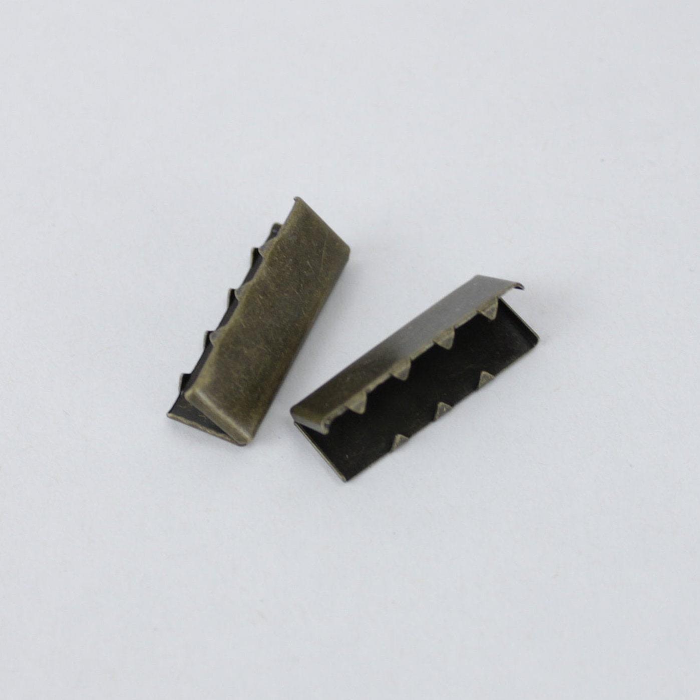 Endstück bronze, 1 Stk.. Endstück bronze, 1 Stk..